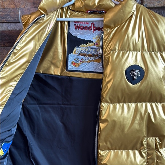 Woodpecker Gold Puffer Vest with Logo Patch *New with tags - Picture 9 of 11